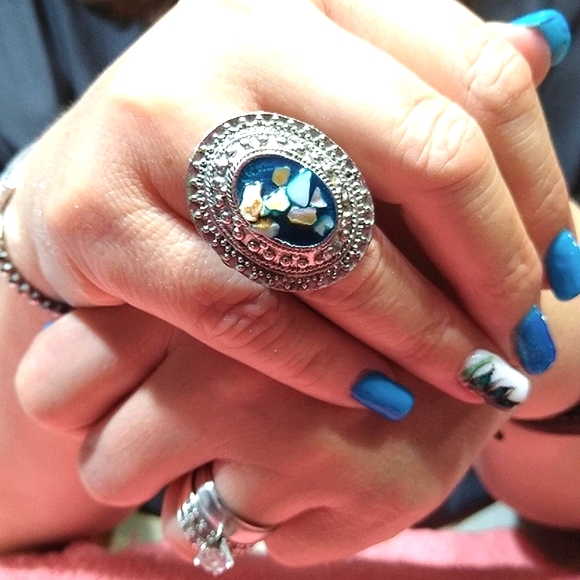 Ocean Shell Ring - Picture 4 of 14